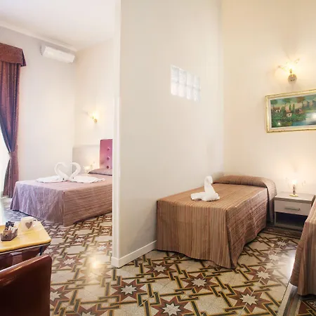 Domus Napoleone 4*