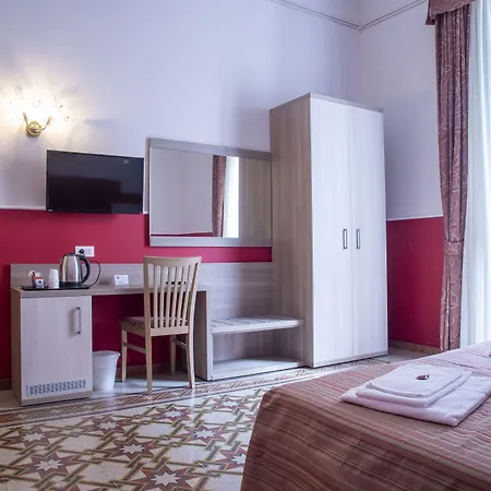 Gæstehus Domus Napoleone 4*