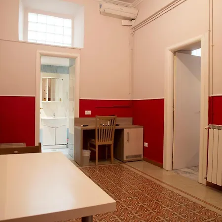 Domus Napoleone 3* Róma