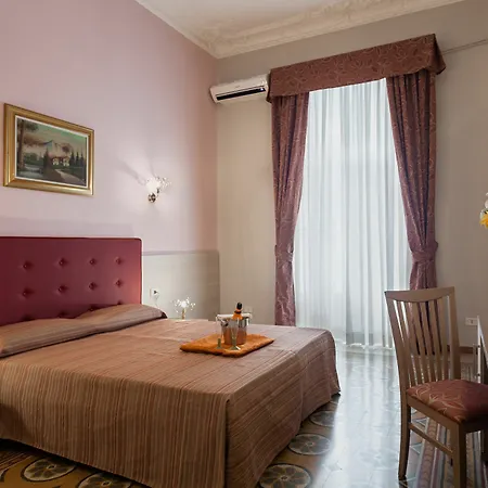 Vendégház Domus Napoleone 3*